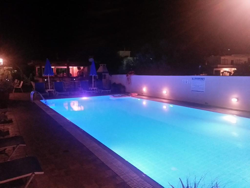 Skala Apartments Aγία Μαρίνα Εξωτερικό φωτογραφία